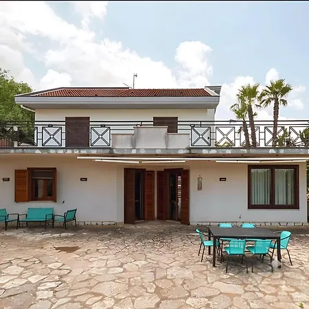 Viola E Giulio ヴィラ *