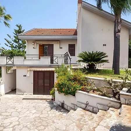 Viola E Giulio וילה *