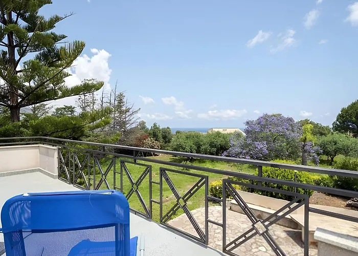 Villa Viola E Giulio Scopello (Sicily)