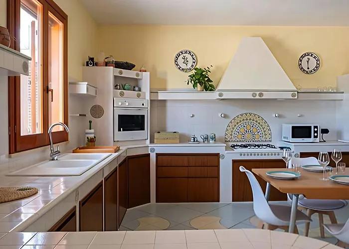 Viola E Giulio Scopello (Sicily)