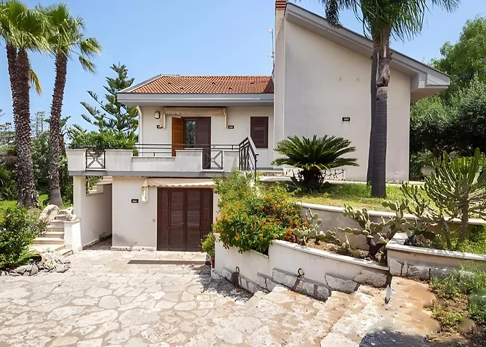 Viola E Giulio Villa *